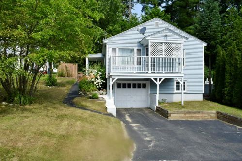 9 Omer St, Lewiston, ME 04240 exterior