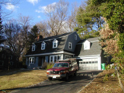 225 Varick Rd, Newton, MA 02468 exterior