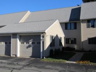 11 Hampton Towne Est, Hampton, NH 03842 exterior