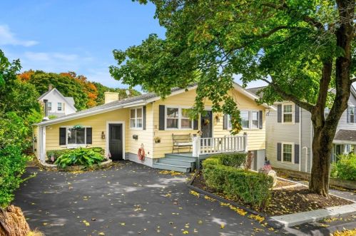11 Spruce St, Lynn, MA 01905 exterior