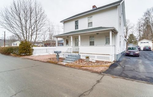 14 Beverly Hts, Middletown, CT 06457 exterior