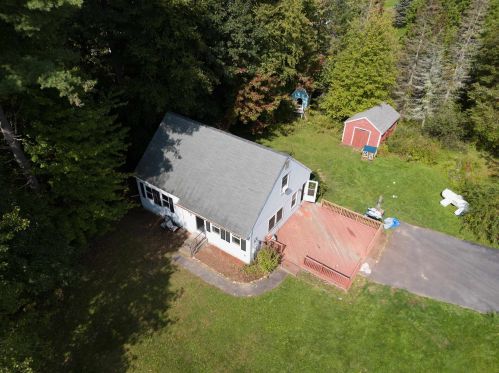 14 Stone Post Cir, Raymond, NH 03077 exterior