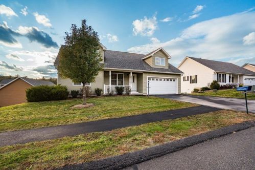 22 Violet Way, Loudon, NH 03307 exterior