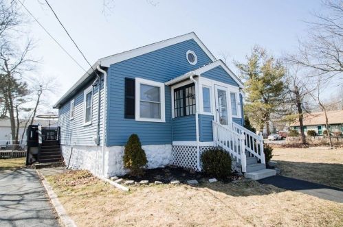 25 Sumpter St, Brockton, MA 02302 exterior