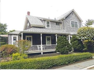 5 Highland Rd, Nahant, MA 01908 exterior