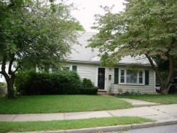 20 Larkin Rd, Newton, MA 02465 exterior