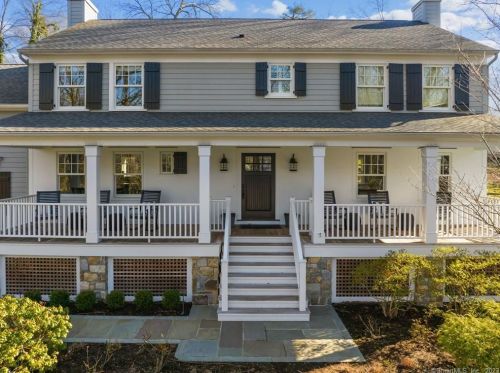 4 Green Beach Dr, Norwalk, CT 06853 exterior
