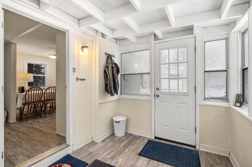 7 Zealand Park, Seabrook, NH 03874 exterior