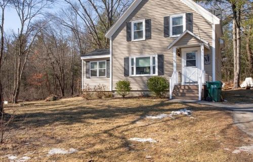 69 Weston Ave, Holbrook, MA 02343 exterior