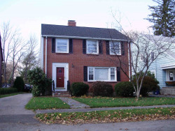 15 Concolor Ave, Newton, MA 02458 exterior