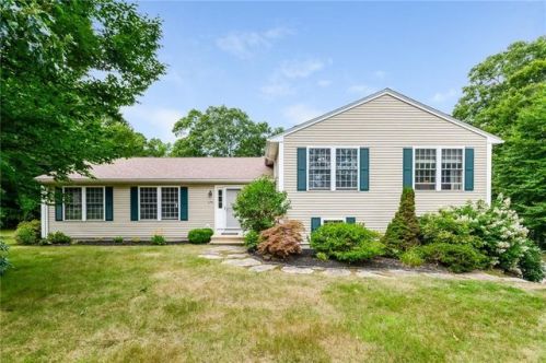 170 Bud Way, Tiverton, RI 02878 exterior