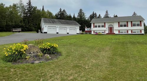 41 Braley Hts, Mapleton, ME 04757 exterior