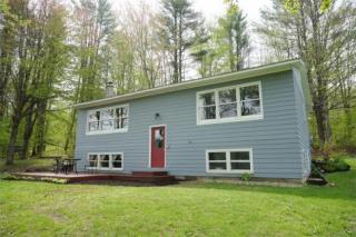 15 Cooper Dr, Jericho, VT 05465 exterior