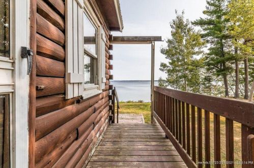 26 Great Bay Rd, Standish, ME 04084 exterior