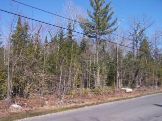 267 Summer St, Oakland, ME 04963 exterior