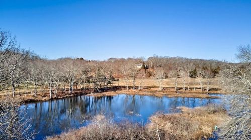 114 Sill Ln, Lyme, CT 06371 exterior