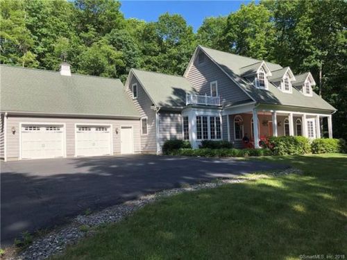 49 Penfield Dr, Litchfield, CT 06778 exterior