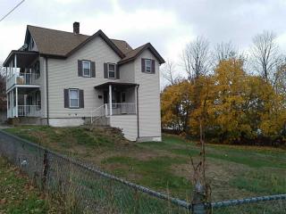 303 10Th Ave, Woonsocket, RI 02895 exterior