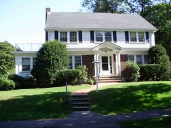 26 Holman Rd, Newton, MA 02466 exterior