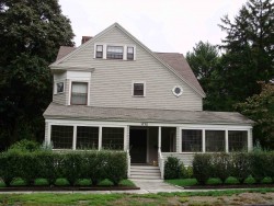 1775 Beacon St, Newton, MA 02468 exterior