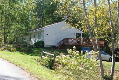 59 Riverview Hts, Winterport, ME 04496 exterior