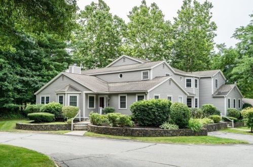 45 Shawsheen Ave, Bedford, MA 01730 exterior