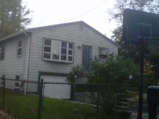 11 Elton Ave, Warwick, RI 02889 exterior