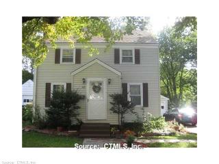 93 Tobey Ave, Windsor, CT 06095 exterior