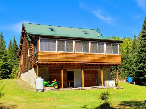 2810 Portage Rd, Portage Lake, ME 04768 exterior