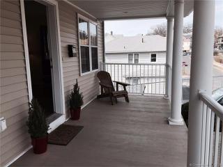 204 Elliott Ave, Waterbury, CT 06705 exterior