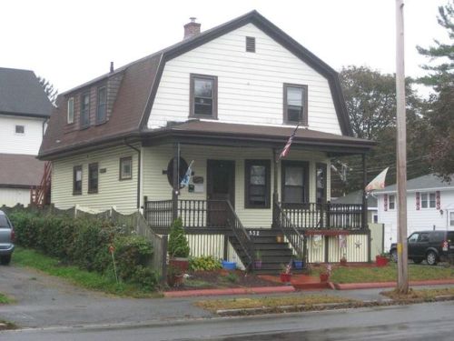 532 Main St, Stoneham, MA 02180 exterior