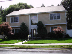 203 Spiers Rd, Newton, MA 02459 exterior