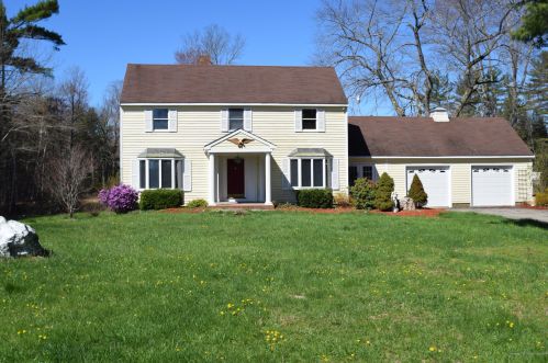 105 Carl Broggi Hwy, Lebanon, ME 04027 exterior