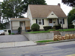 1561 Washington St, Newton, MA 02465 exterior