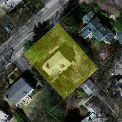 560 Chestnut St, Newton, MA 02468 aerial view