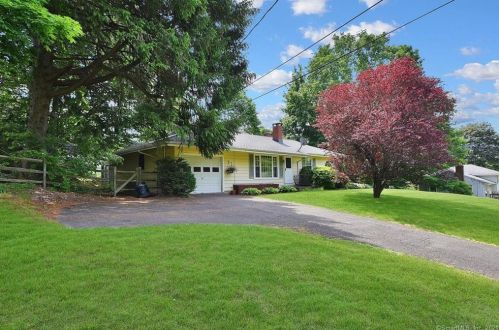 34 Way Rd, Middlefield, CT 06455 exterior