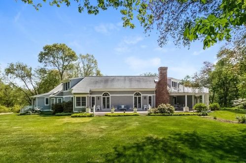 36 Haversham Rd, Westerly, RI 02891 exterior