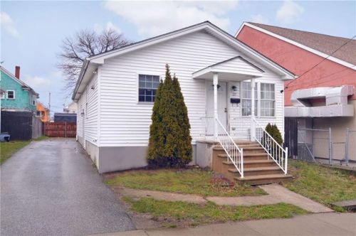 127 Johnson St, Providence, RI 02905 exterior