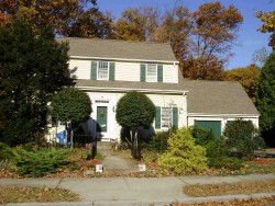 29 Manchester Rd, Newton, MA 02461 exterior