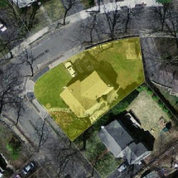 4 Pierrepont Rd, Newton, MA 02462 aerial view