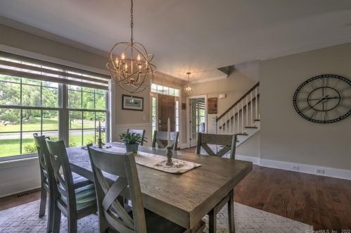 85 Wesley Dr, Huntington, CT 06484 exterior