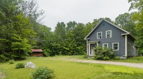 616 North Rd, Candia, NH 03034 exterior