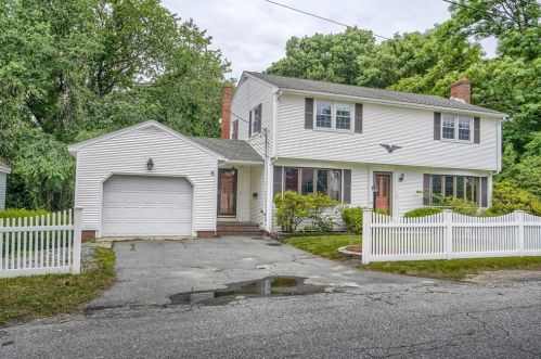 3 Henry Ave, Methuen, MA 01844 exterior