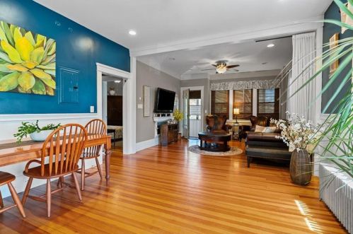 25 Prudence Ave, Providence, RI 02909 exterior