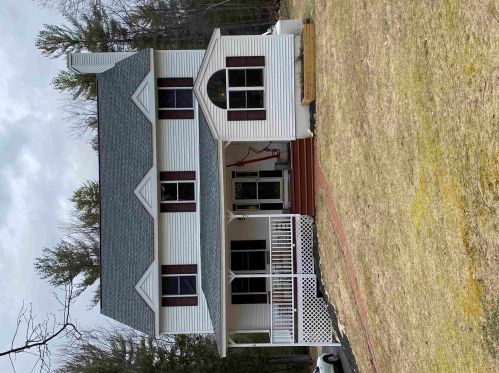 42 Old Fort Ln, Dunbarton, NH 03046 exterior