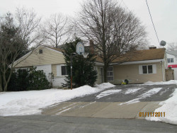 23 Emmons St, Newton, MA 02465 exterior