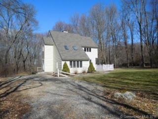 211 Chestnut Hill Rd, Colchester, CT 06415 exterior