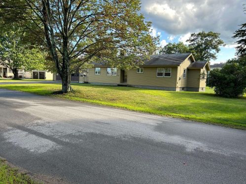 90 Community Dr, Concord, NH 03303 exterior