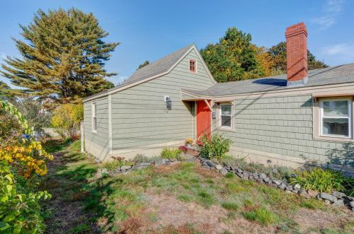 112 Pleasant Ave, Portland, ME 04103 exterior