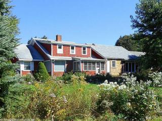 287 Main St, Damariscotta, ME 04543 exterior